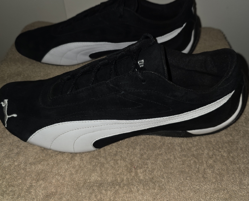 Puma Men's Classic Black and White Suede Sneakers - Picture 2 of 5